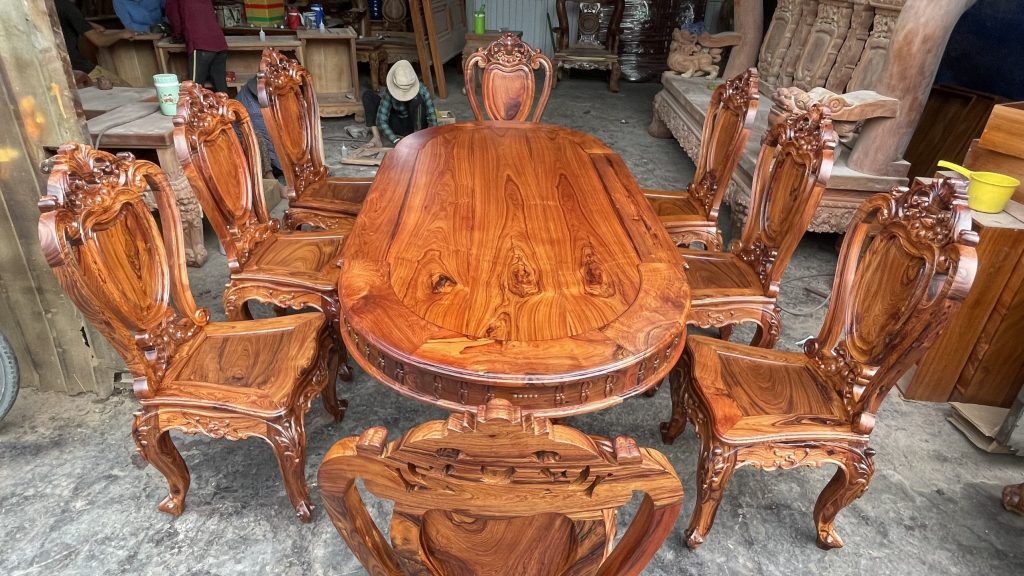 Bộ bàn ăn gỗ Cẩm Lai Ovan 8 ghế