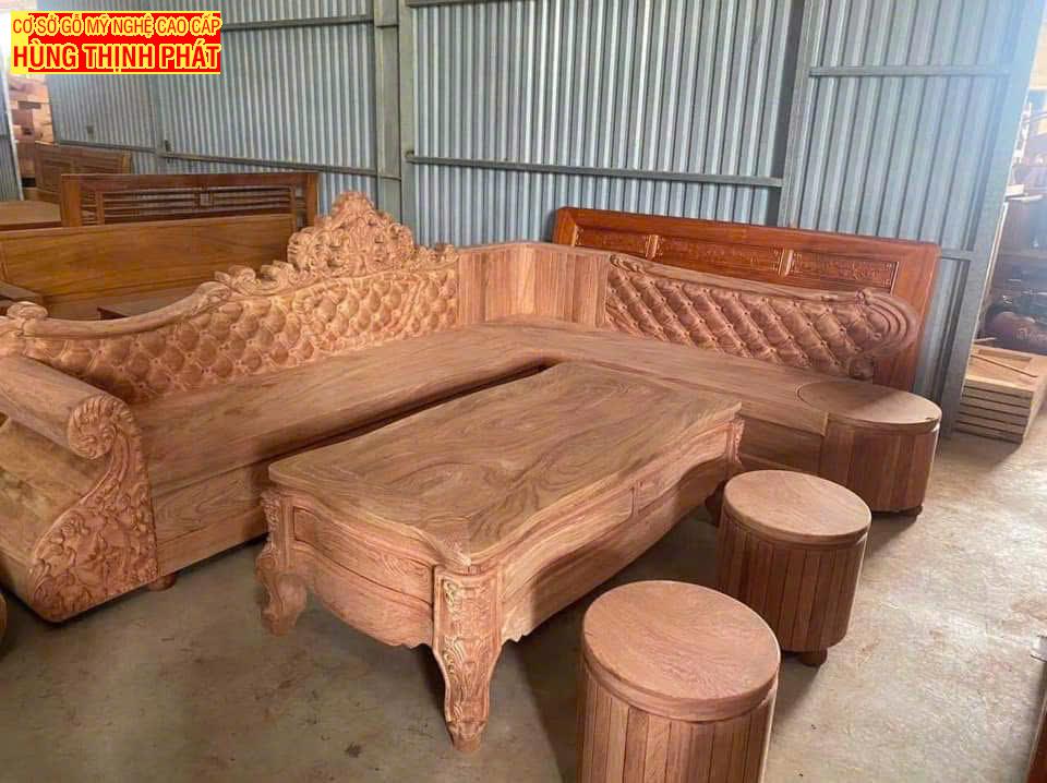 Sofa Gỗ Gõ Đỏ – Lựa Chọn Hoàn Hảo Cho Phòng Khách Nhà Phố